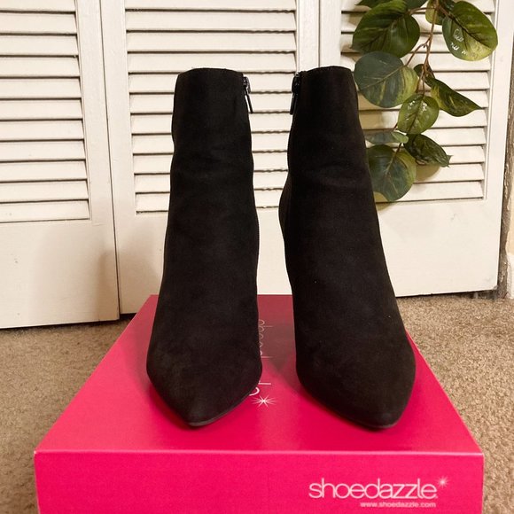 Minda Block Black Suede Heel Bootie Size 7 - Picture 3 of 10